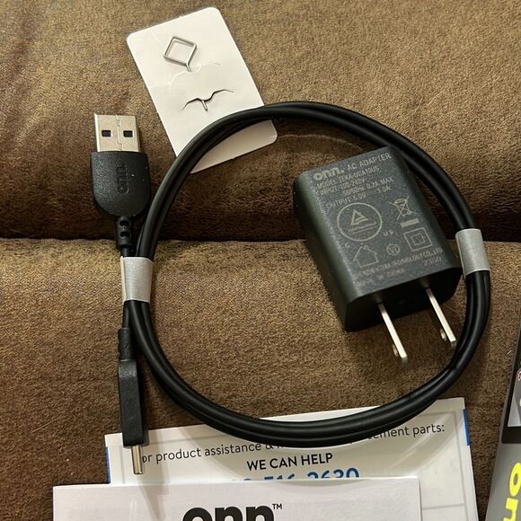 onn. 7" Tablet, 32GB, (2024 Model) - Indigo. Powered by Android. NWT - Picture 5 of 11